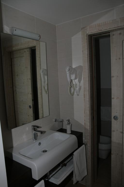 Casa Vigolana Natural Garni Hotel Vigolo Vattaro Room photo